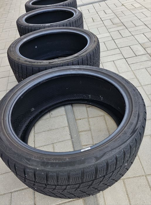245 /40 R19 M+S  Radar Dimax Alpine [4buc]