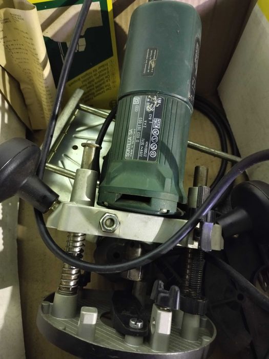 Професионална оберфреза Bosch