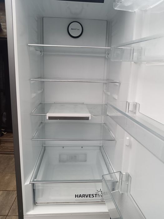 Combina frigorifica  beko