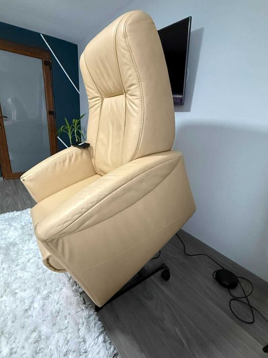 Fotoliu electric din piele naturala