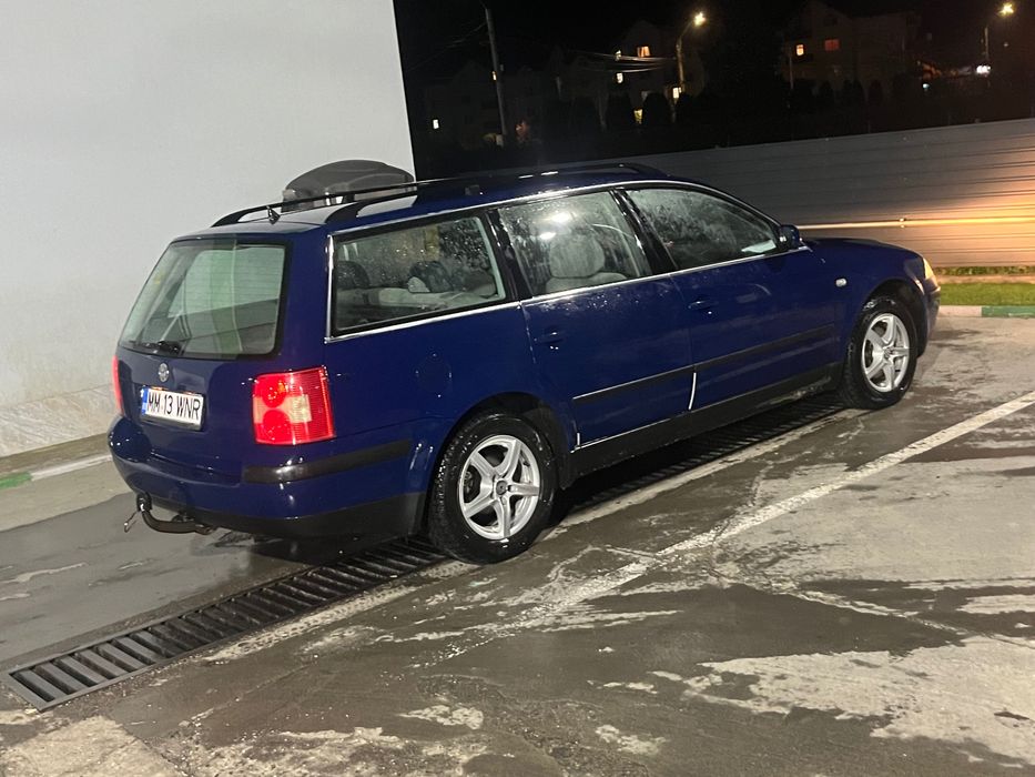 Vând passat b5 an 2003
