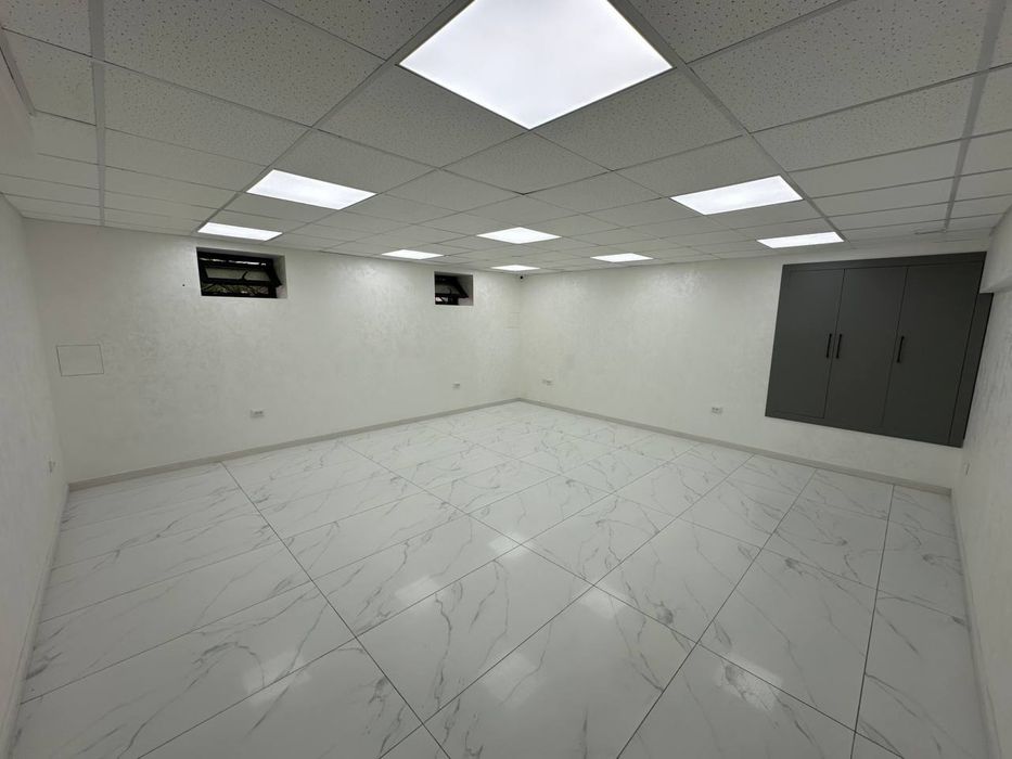 Аренда Срочно Hi-Tech Office Ц-2 Супер Центр 100+75м2 Вдоль дороги