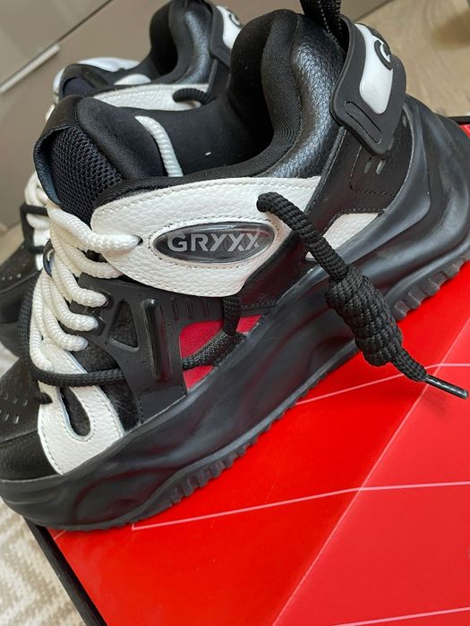 Papuci gryxx marimea 43