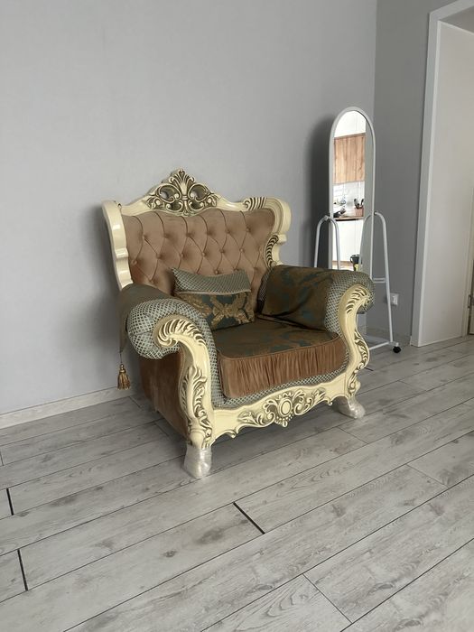 Угалок для гостинной