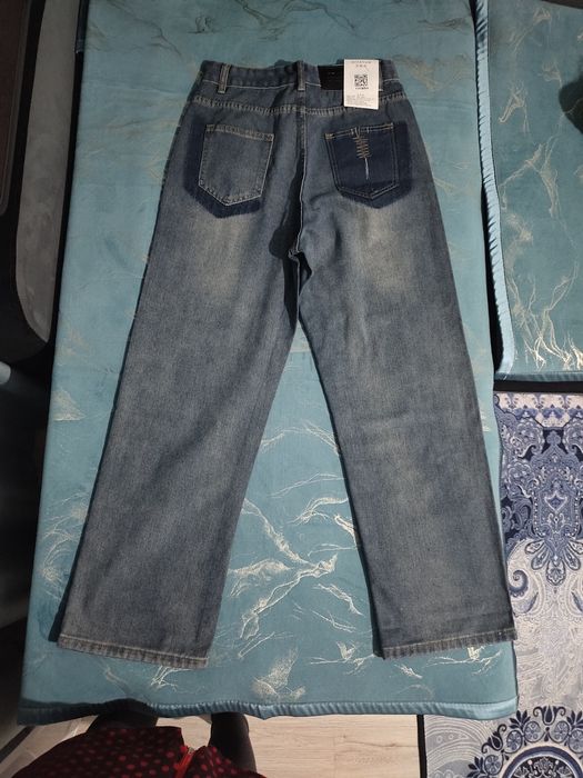Продам новые джинсы