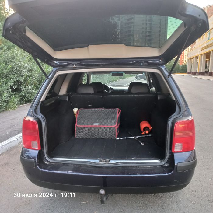 Продам  автомобиль .