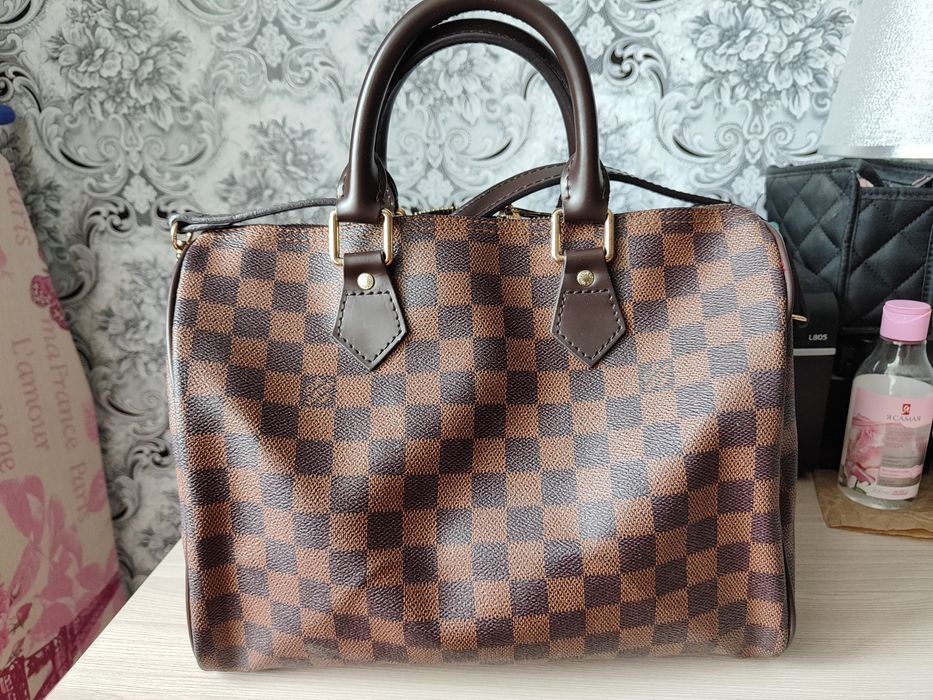 Продам женскую сумку