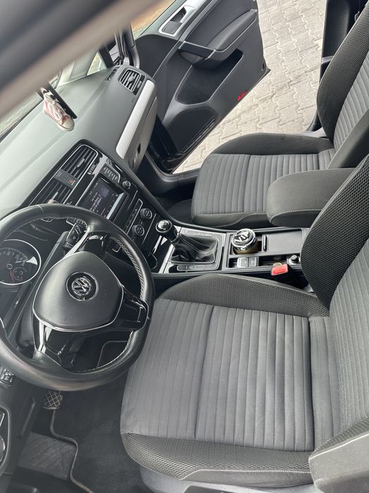 VW GOLF VII CUP 1.6 TDI – 105 CP – 2014