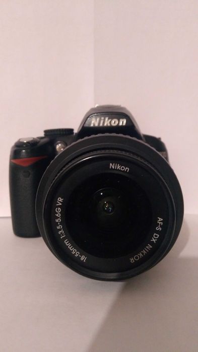 Фотоаппарат Nikon D3000