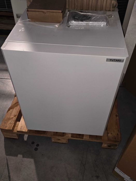Високотемпературна термопомпа Hitachi Yutaki RAS-6WHNPE - 16 KW - 80 градуса
