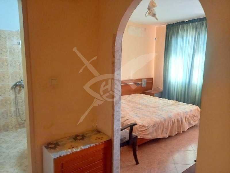 Продава се Къща в Свети Влас - 260 кв.м за 406 €/кв.м - Снимка #1