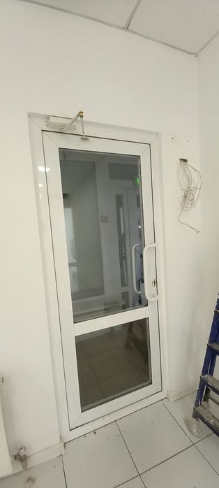 Продаю двери бу хорошом состояние