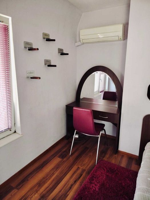 Дава се под наем Тристаен апартамент в Пловдив, Център - 82 кв.м за 510 € - Снимка #7