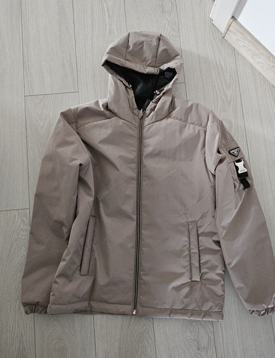 Geacă Prada marimea 54 L