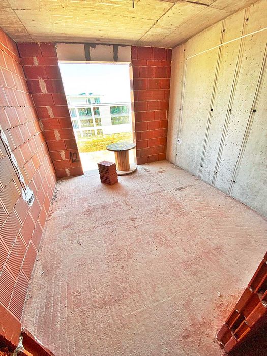 Продава се Тристаен апартамент в София, Малинова долина - 109 кв.м за 1847 €/кв.м - Снимка #3