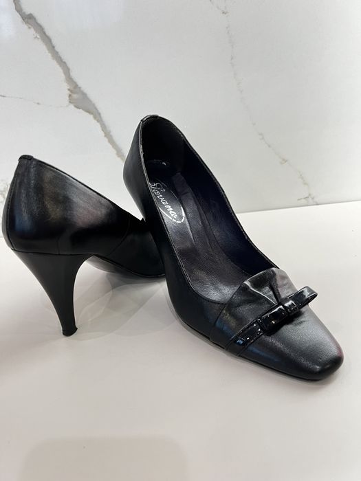 Pantofie piele naturala marimea 36