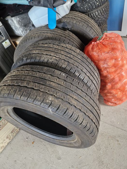 Продам шыны 265.60.р18