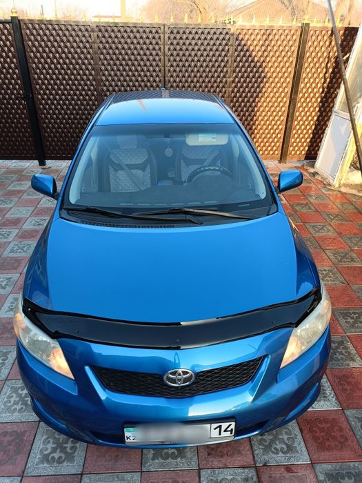 Тойота Королла 1.8