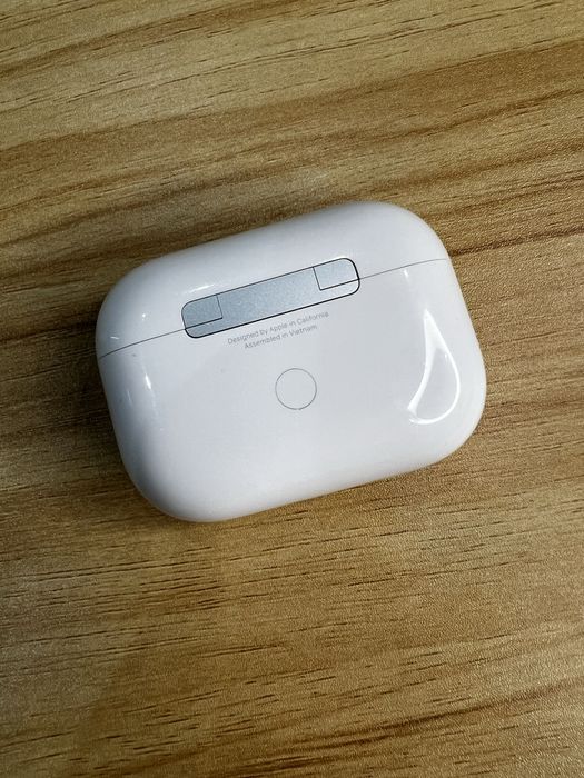 Apple AirPods Pro 1 (оригинал)