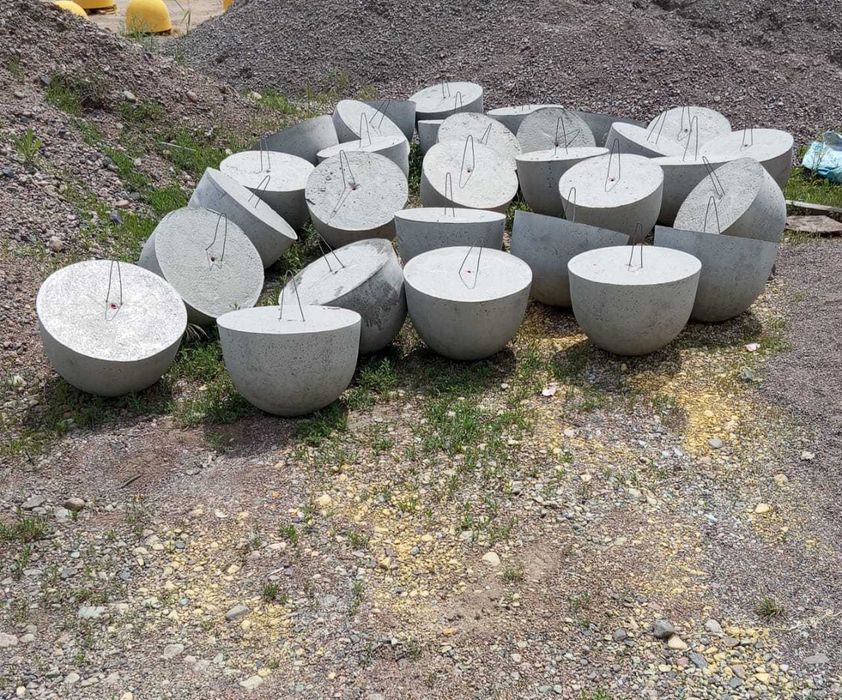 Парковочный бордюр, ограничитель парковки, полусфера бетонная парковка