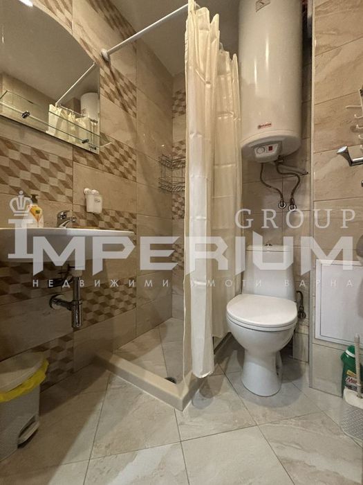 Дава се под наем Двустаен апартамент в Варна, Цветен квартал - 55 кв.м за 612 € - Снимка #11