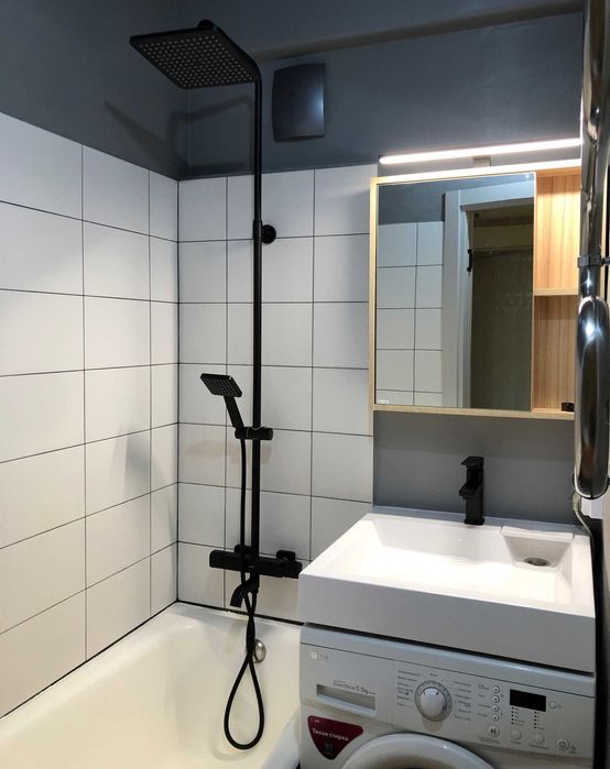 Обои, галтели,плинтус,кафель,кварцвинил