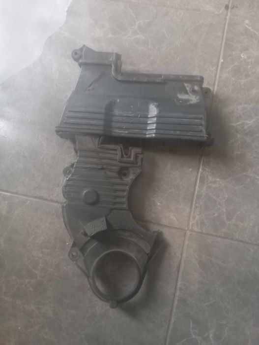 Запчасти мазда кронос