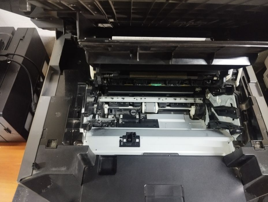 МФУ Canon MF4410 в отличном состоянии
