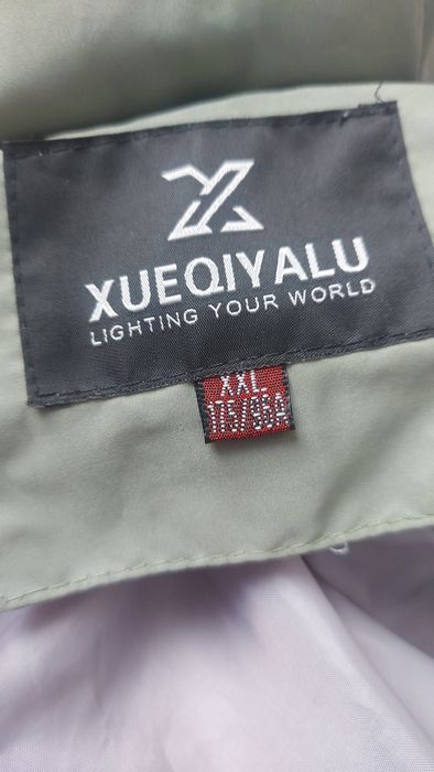 Продам зимний пуховик