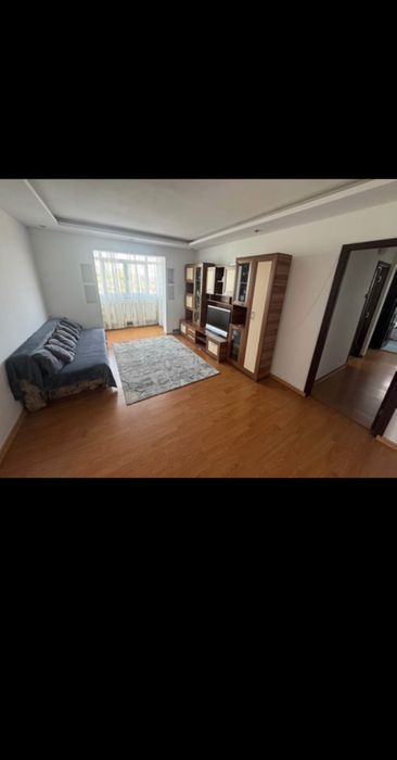 Inchiriez apartament 3 camere