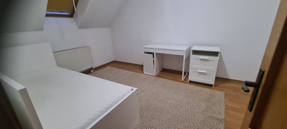 Se inchiriaza casa  cu 3 dormitoare, 3 bai, living mare  str Muntenia