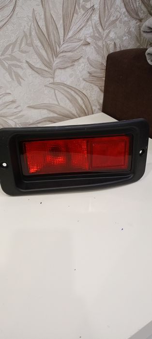 Задний фонарь Монтеро спорт