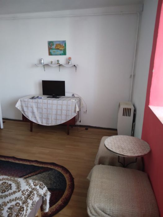 Inchiriez apartament cu o camera
