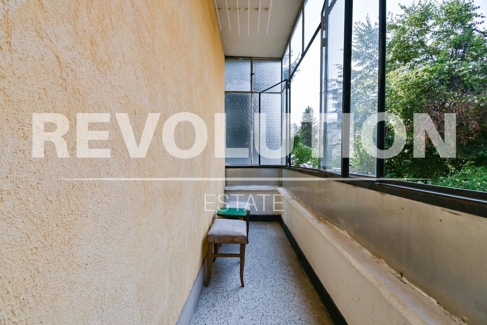 Дава се под наем Тристаен апартамент в София, Лозенец - 97 кв.м за 850 € - Снимка #12