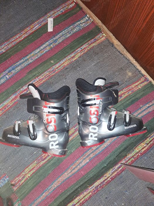 Ски комплект,обувки и щеки за дете