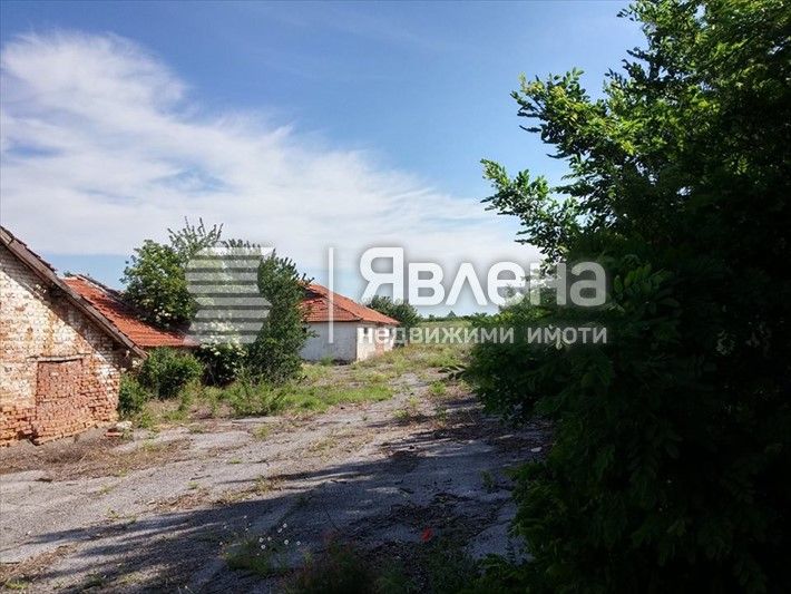 Продава се Склад в с. Стройно, Област Ямбол - 600 кв.м за 34 €/кв.м - Снимка #6