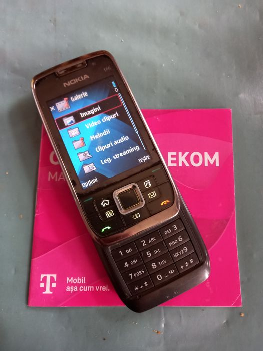 Vând Nokia E66 pt Colecționari/ Pasionați sau Piese