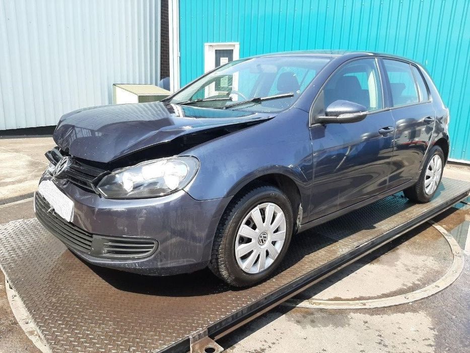 Rulou polita portbagaj Volkswagen Golf 6 2009 Hatchback 1.4 FSI CGGA