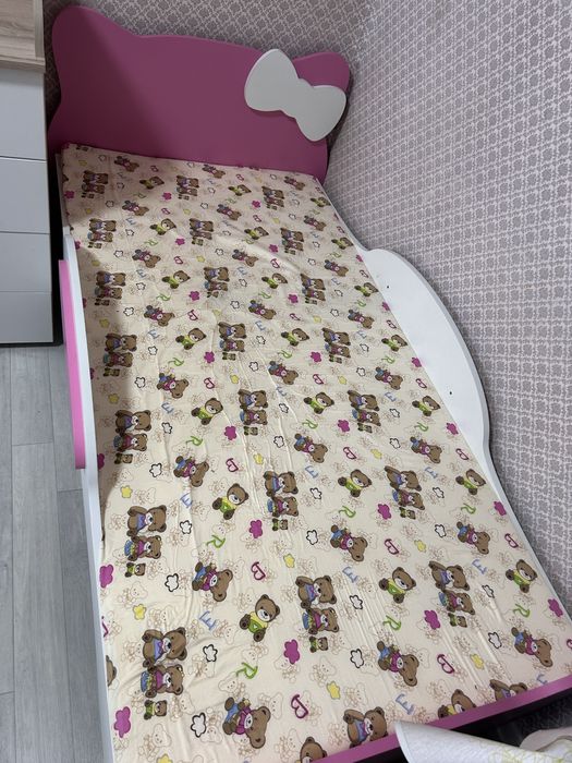 Детская кровать в отличном состоянии