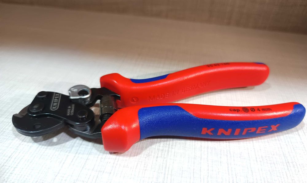 Резачка/ножица за стоманени въжета KNIPEX 95 62 160, нова, пр:Германия