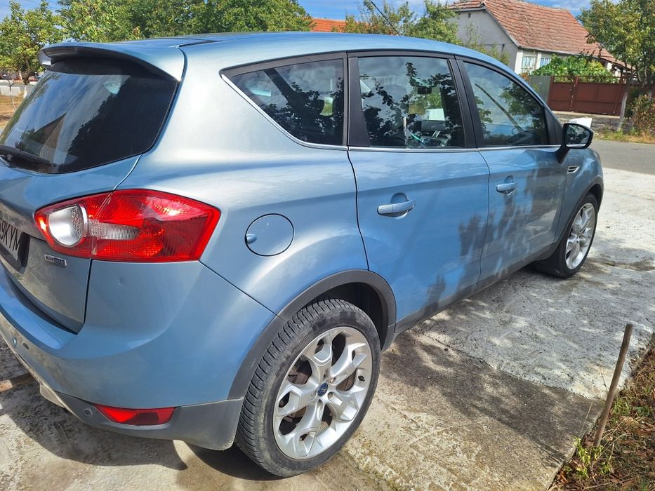 Vand Ford Kuga 4x4