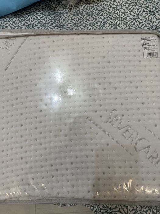 Антирефлуксна бебешка възглавничка