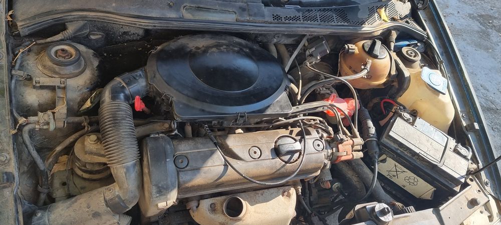 Фолцваген  поло 1.6