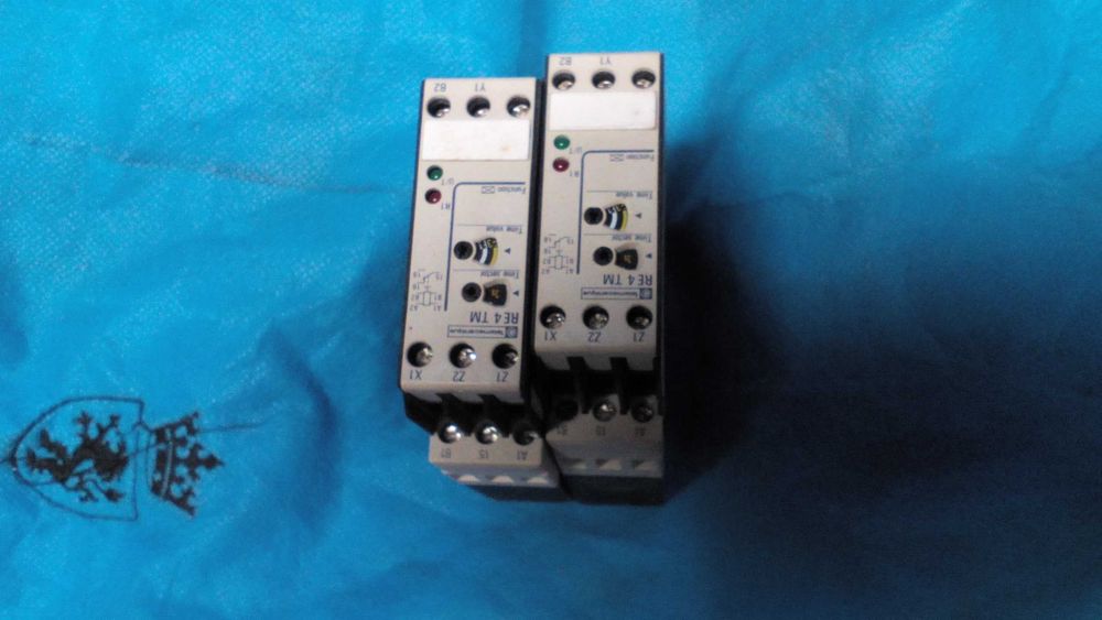 Времерелета TELEMECANIQUE,контакториTELEMECANIQUE,заключващи стопове