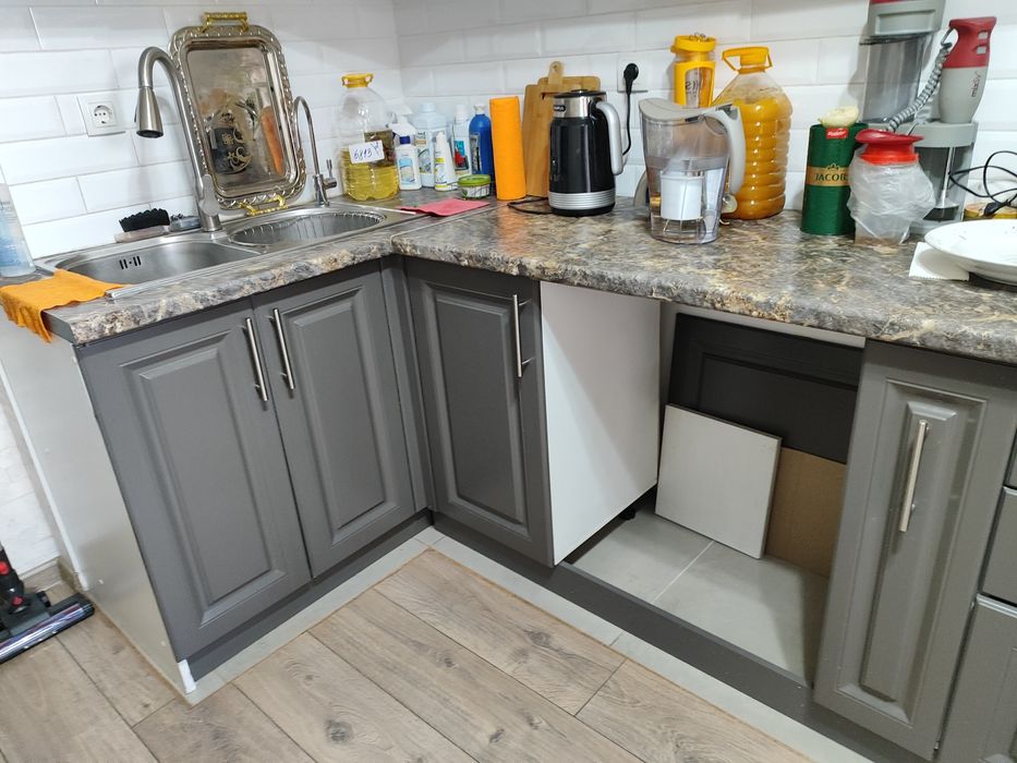 Продается кухонный гарнитур