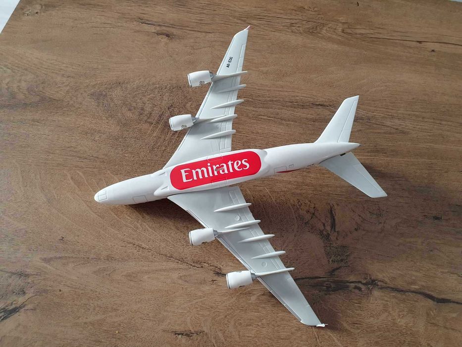 Macheta avion Emirates A380 | Decoratie | Perfect pt cadou