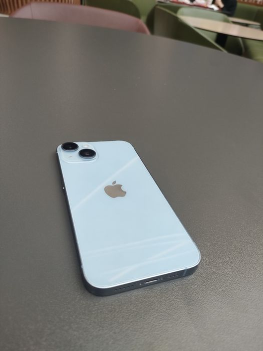 Vând iPhone 14 100% Baterie