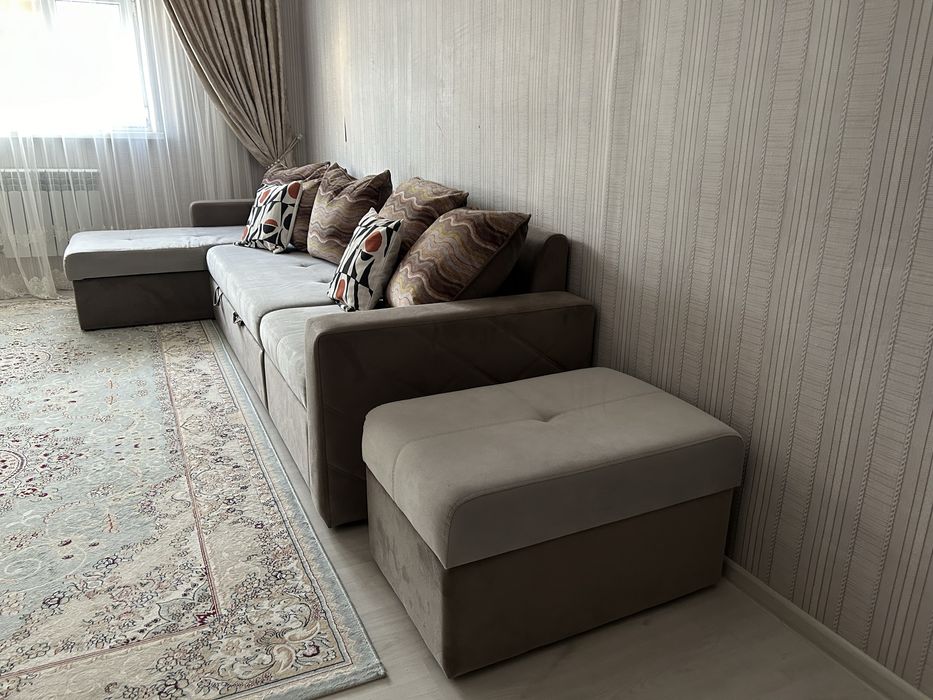 Диван 3,4м. + Кресло и Пуфик