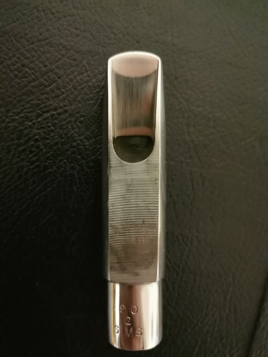 Мущук Berg Larsen - алт саксофон