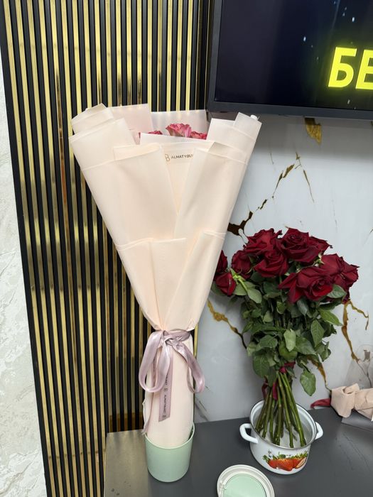 Продам цветы сегодняшние